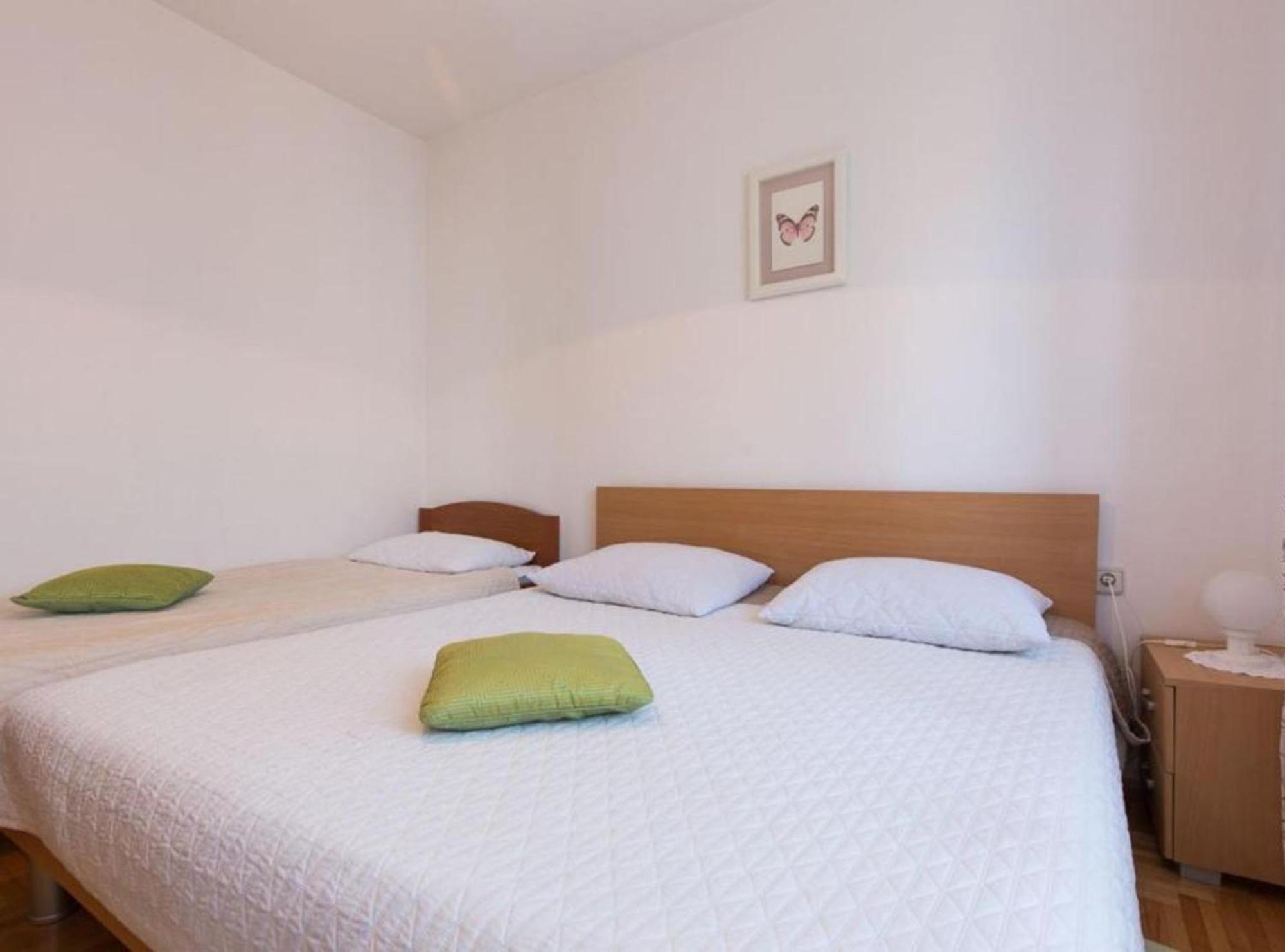 Apartments Marko Novi Vinodolski Kültér fotó